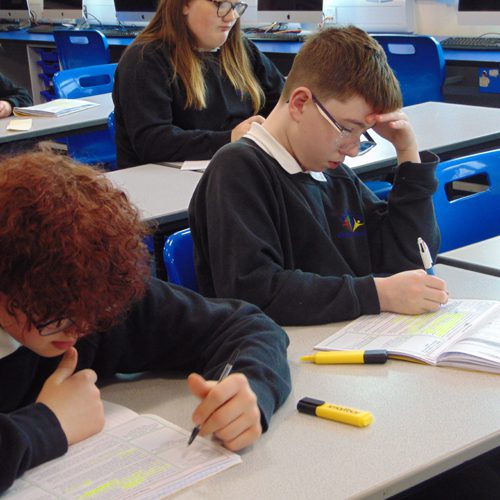 English-Small-Square-Pic